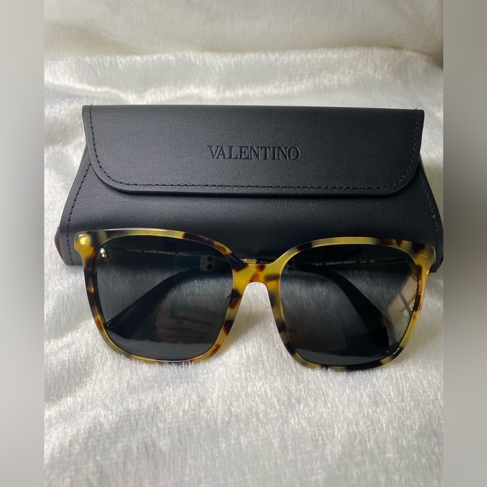 Valentino sunglasses
